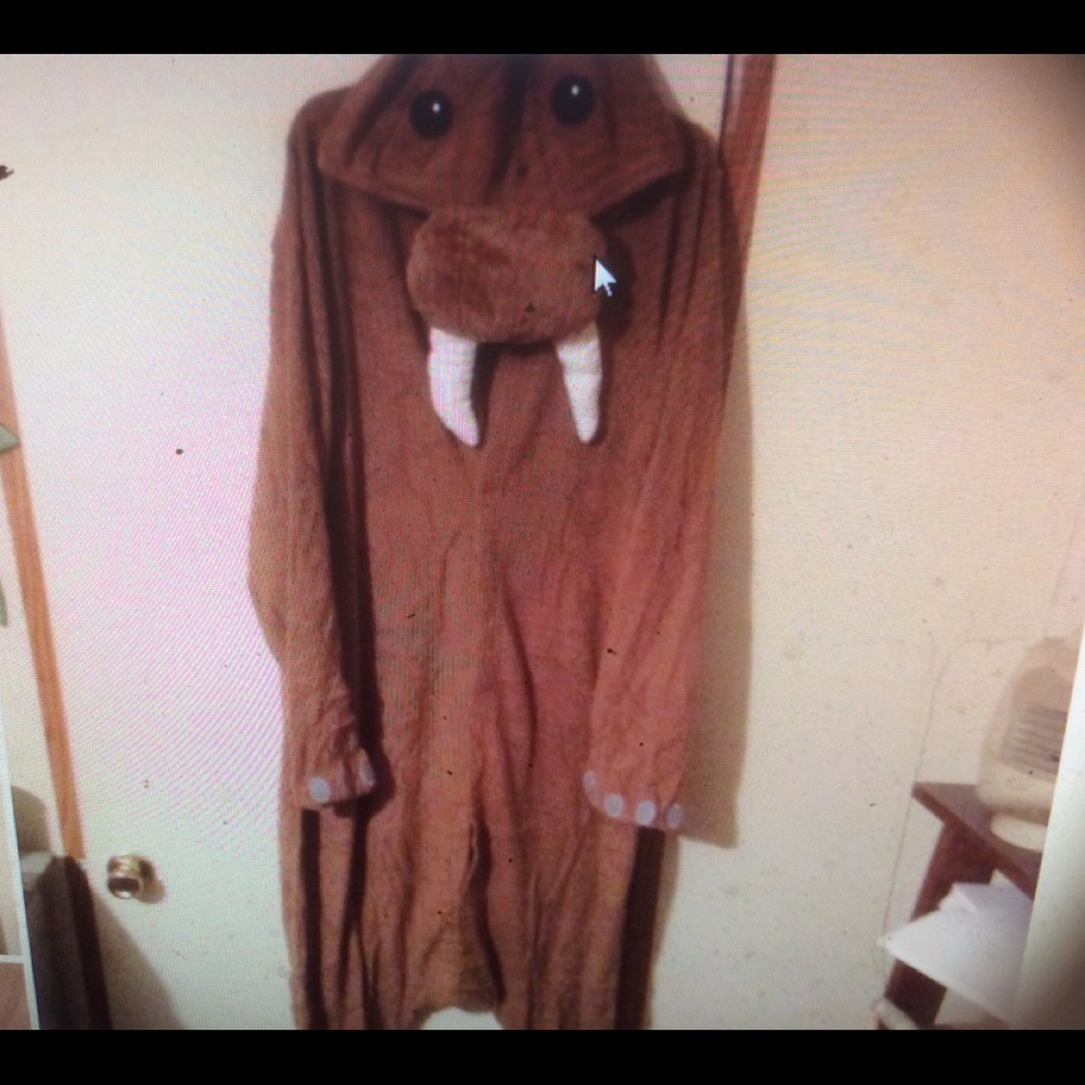 NWT adult medium Walrusone piece costume
